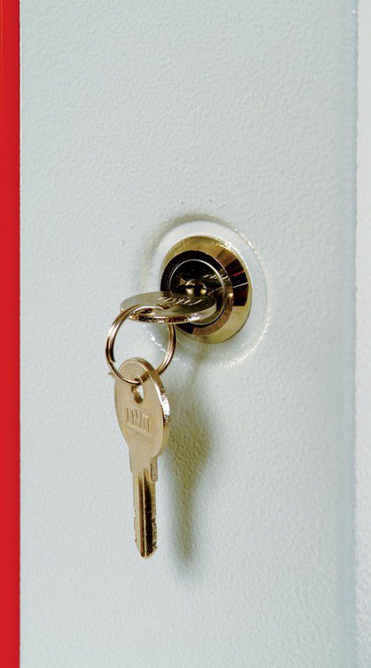 Шкаф телекоммуникационный настенный разборный 15U (600х650) дверь металл, [ ШРН-Э-15.650.1 ], купить в Краснодаре